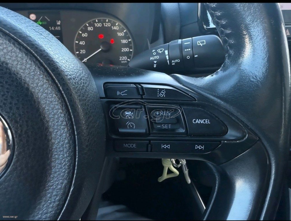 TOYOTA · φωτό 3