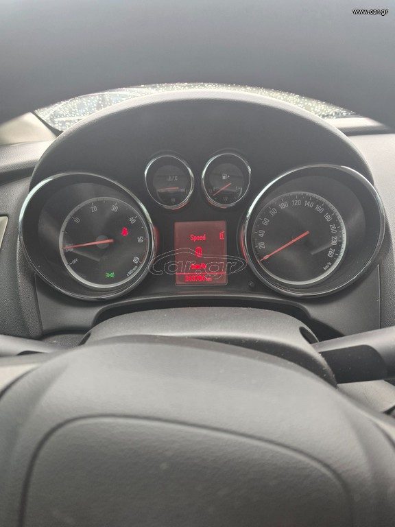 Opel Astra · φωτό 10