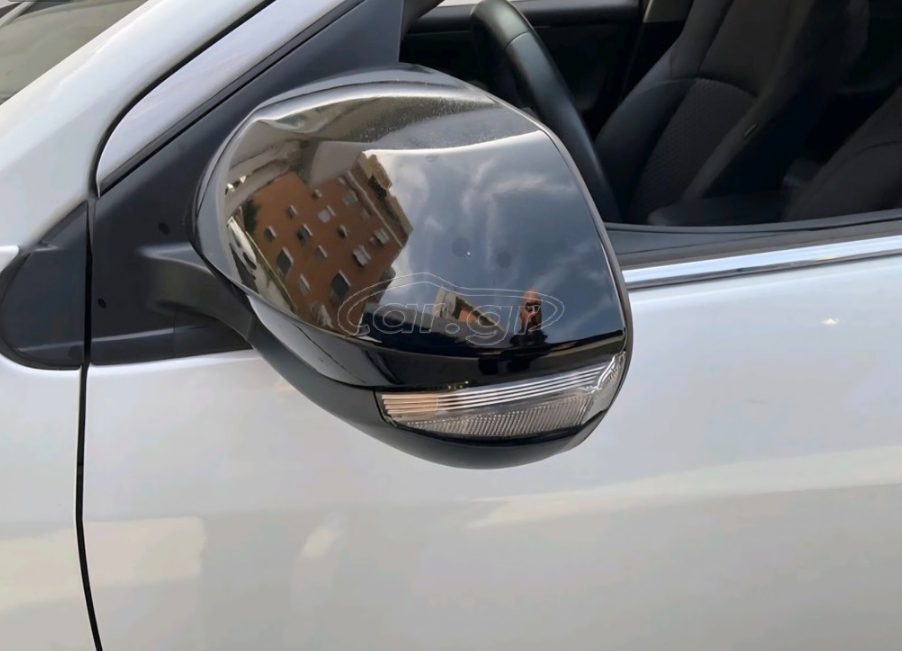 MAZDA · φωτό 2